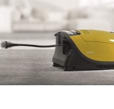 Miele Complete C3 Calima PowerLine - SGFE0 Canister Vacuum